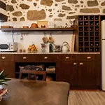 Casa Do Muro Alto Villa *