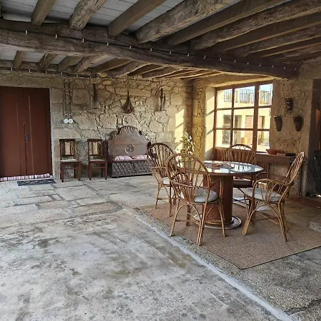 Casa Do Muro Alto Villa