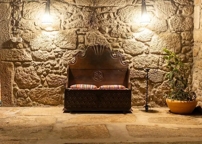 Casa Do Muro Alto * Alvelos