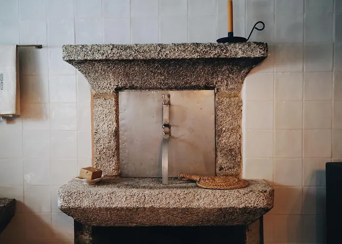 Casa Do Muro Alto * Alvelos